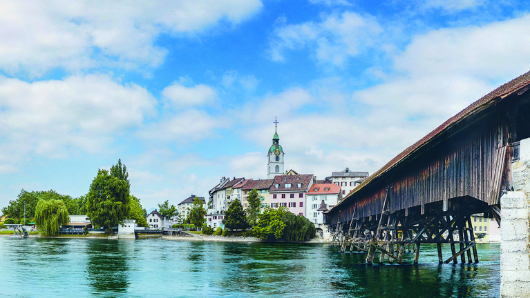 Olten mit Blick auf die Holzbrücke